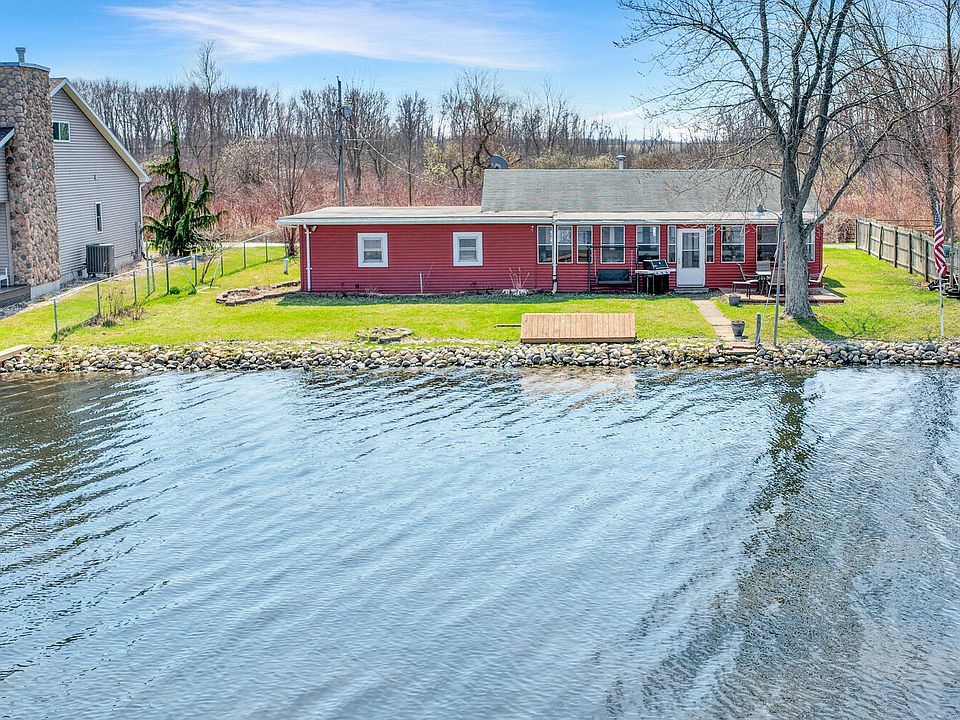 1st image of 68258 Cassopolis Rd