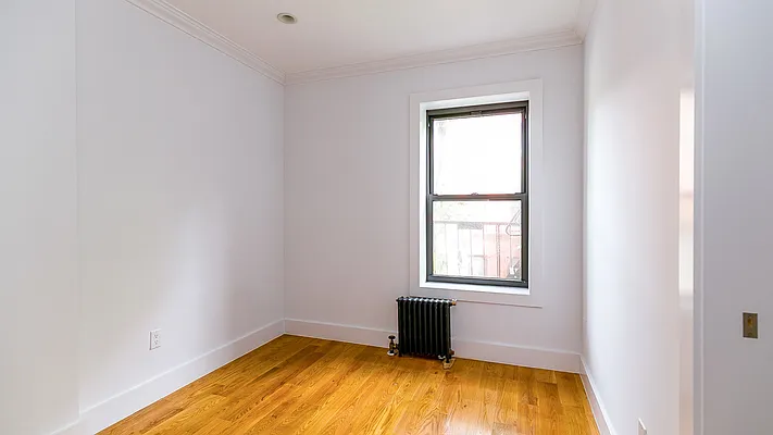 Rented by Nooklyn NYC LLC | media 22