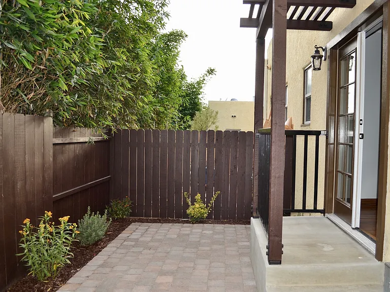 2315 Lincoln Ave — Photo 20