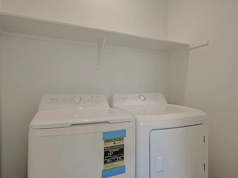 7832 W Hide Trl — Photo 24