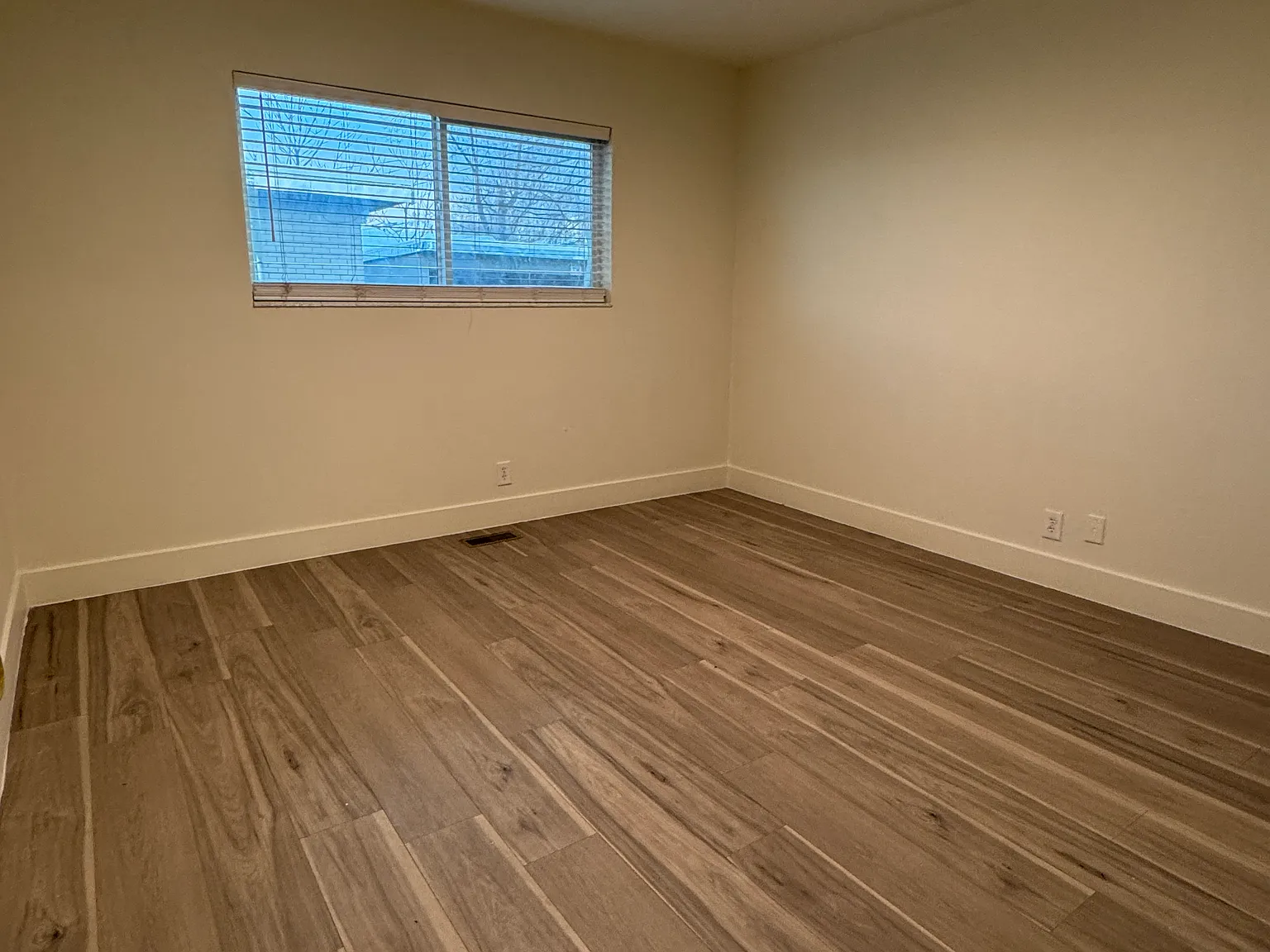 1243 S 300 E — Photo 3