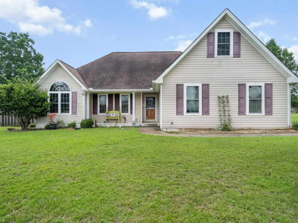 505 Greenview Ct, Bonaire, GA 31005