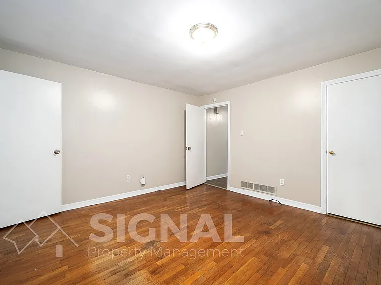5117 Highland Ave — Photo 17