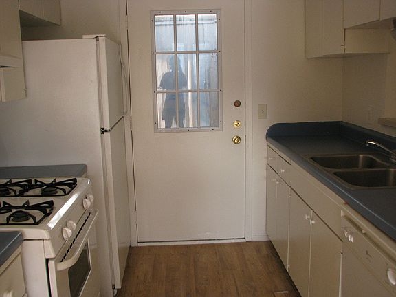 5th image of 1310 Colony Creek Dr