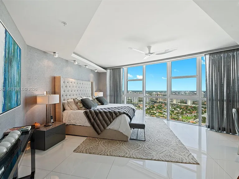 18201 Collins Ave #5201 — Photo 18