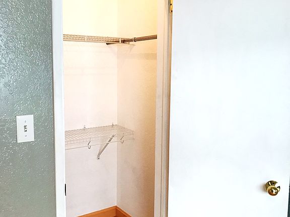 5th image of 201 Harrison St APT 219