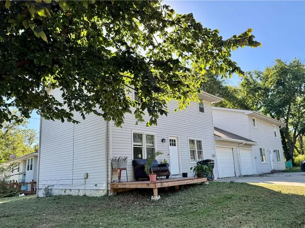 1101-1103 Shawnee St, Leavenworth, KS 66048