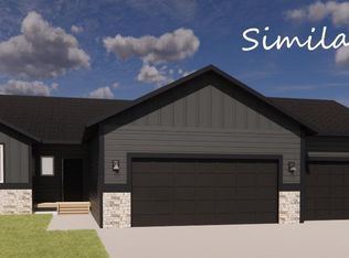 305 S Tumble Creek Ave, Sioux Falls, SD 57110