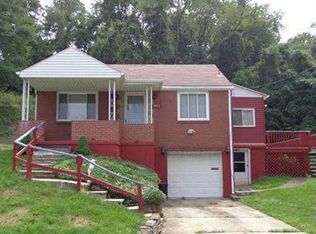 1863 Hughes St, Bridgeville, PA 15017