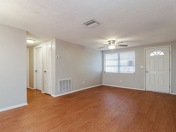 2nd image of 3447 Wilson Dr