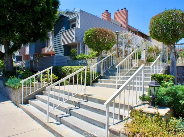 20235 Keswick St Unit 216, Winnetka, CA 91306