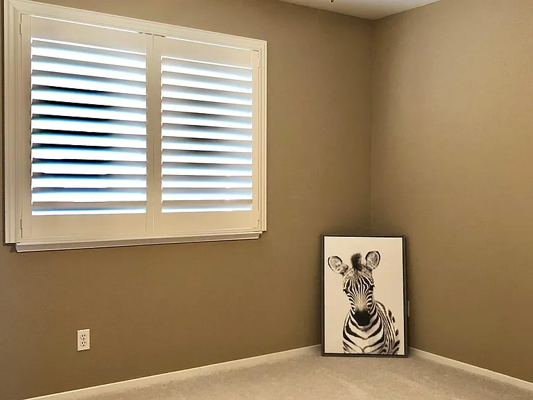 1860 Aurora Ct — Photo 24