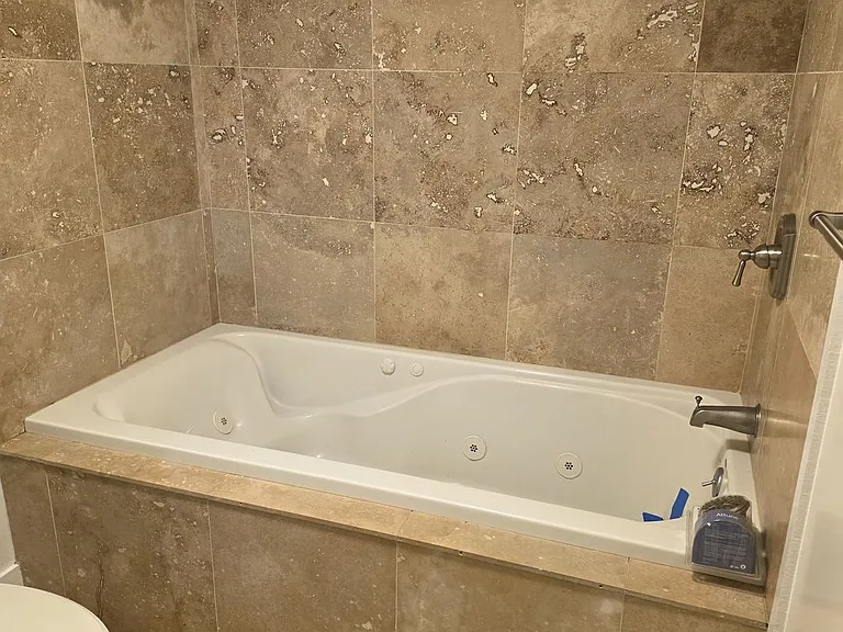 109 Bridgeway #109B — Photo 6