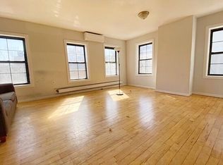 166 Johnson Ave #3, Brooklyn, NY 11206