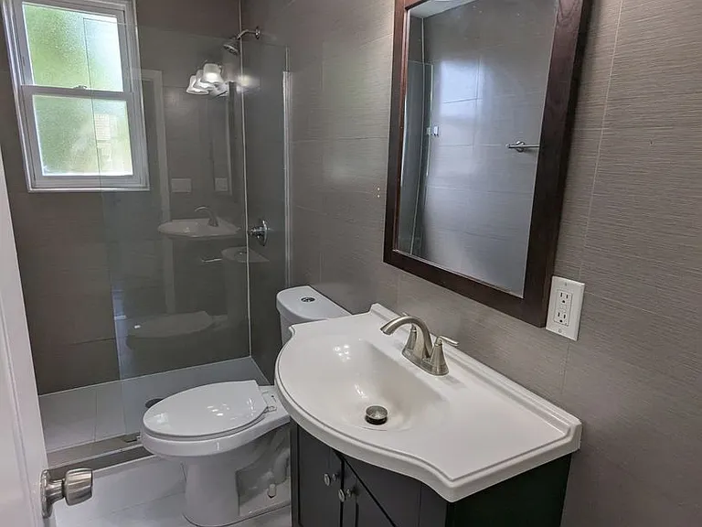 69 Winthrop Ave — Photo 23