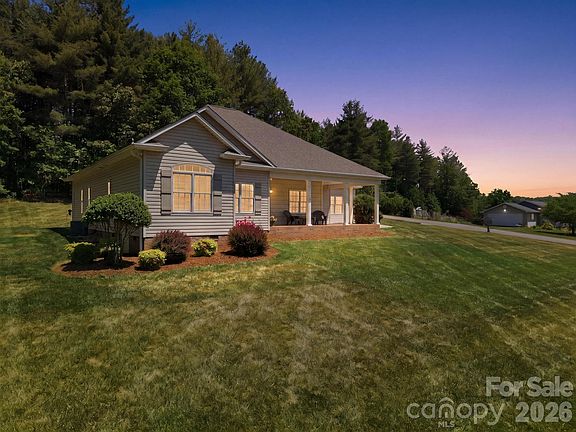 2nd image of 23 Moser Cir