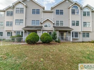 534 Edpas Rd UNIT 534, New Brunswick, NJ 08901