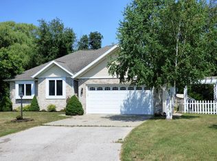 2731 S Cleveland Ave, Saint Joseph, MI 49085