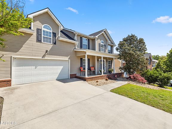 2nd image of 5013 Horsestall Dr