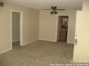 5th image of 632 Kashmuir Pl