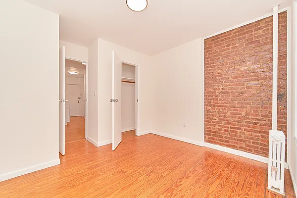 Rented by Living New York | media 6