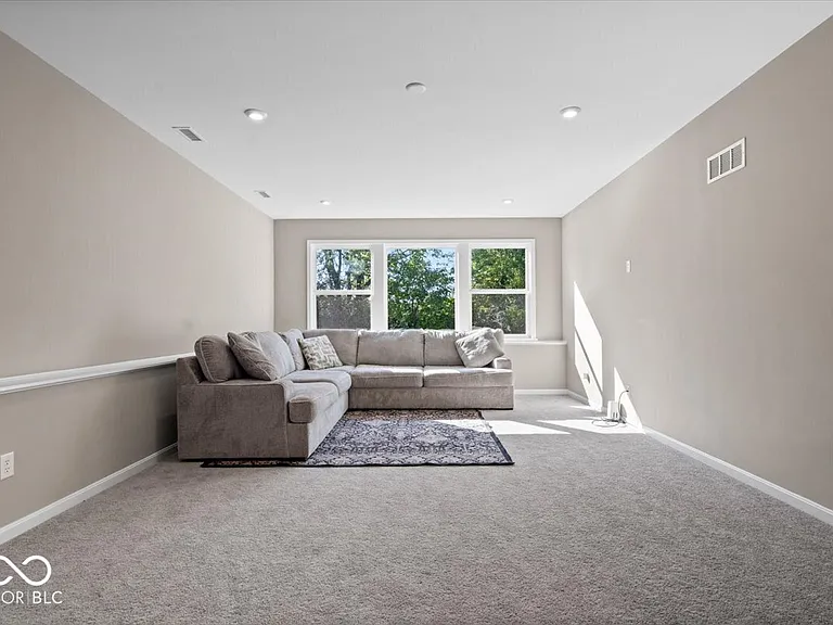 6037 Shallow Creek Ln — Photo 22