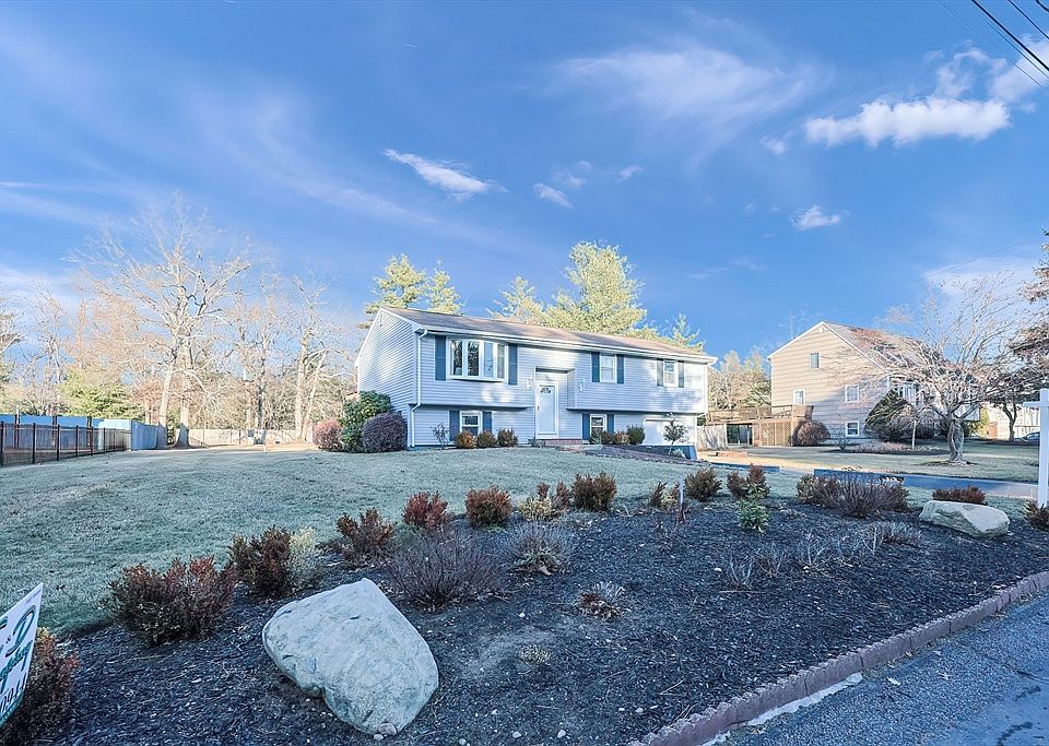 1st image of 163 Everett Cir