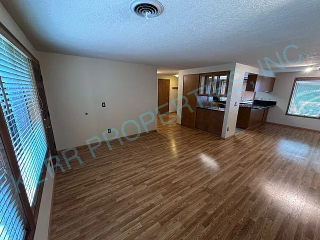 12173 SE 104th Ct — Photo 3
