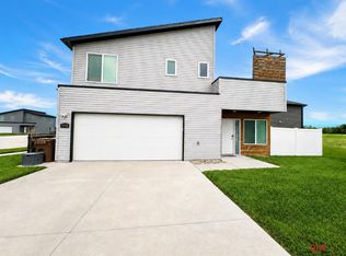 4848 N 36th St, Lincoln, NE 68524