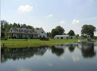 10447 E 250 S, Oakland City, IN 47660