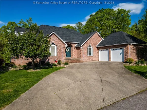 12 Wildwood Oaks, Ona, WV 25545