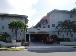 1220 N Riverside Dr, Pompano Beach, FL 33062