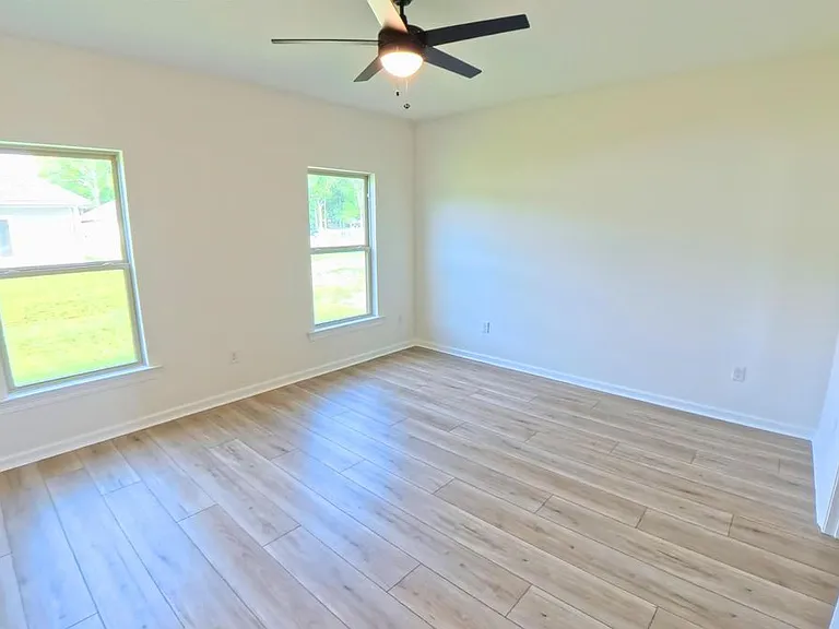 25699 Raines Ave — Photo 9
