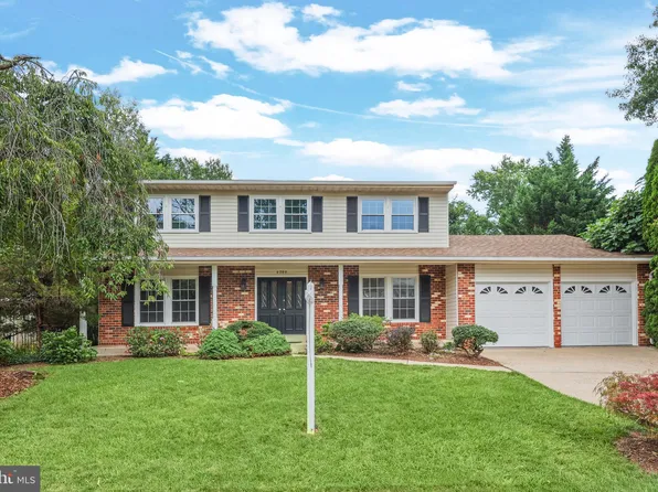 4095 Braxton Rd, Chantilly, VA 20151