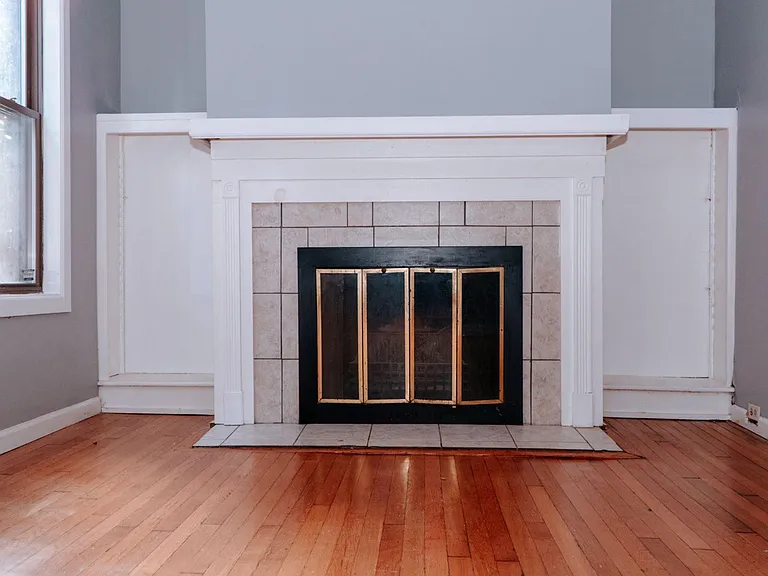 830 Myrtle Ave — Photo 6