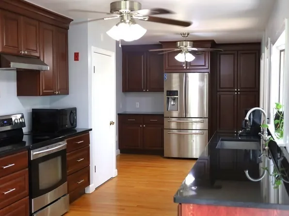 478 West St, Braintree, MA 02184