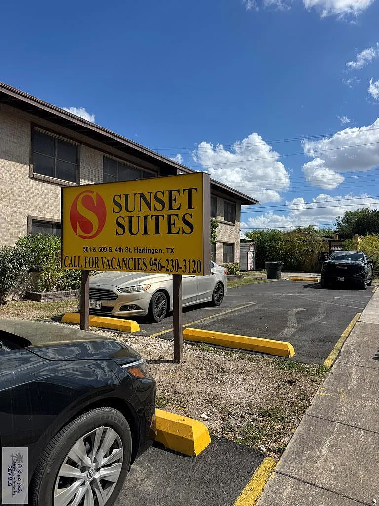 1 bed, 1.0 bath, $595 — Photo 1