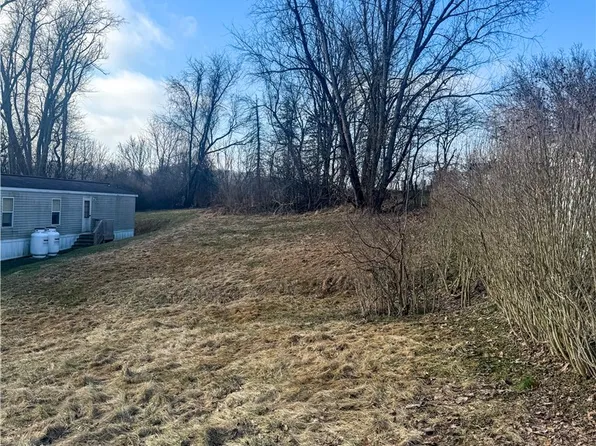 68 Buckeye St, Greensburg, PA 15601