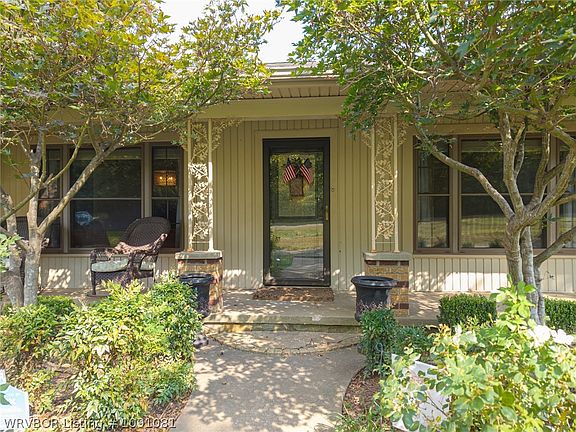 2nd image of 3748 Stroud Rd