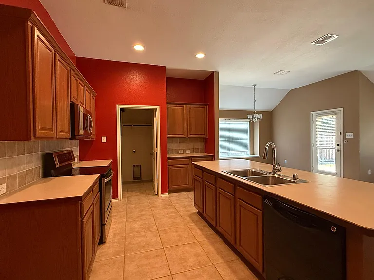 12328 Ocean Spray Dr — Photo 5