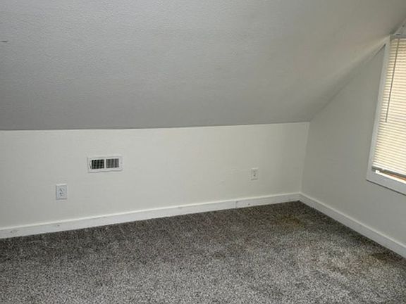 3rd image of 3815 Smart Ave