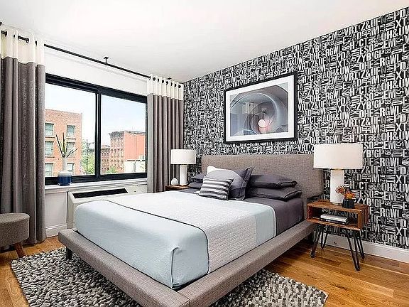 2nd image of 490 Myrtle Ave APT 6G