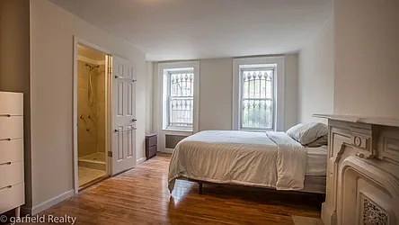 Rented by Garfield Realty 