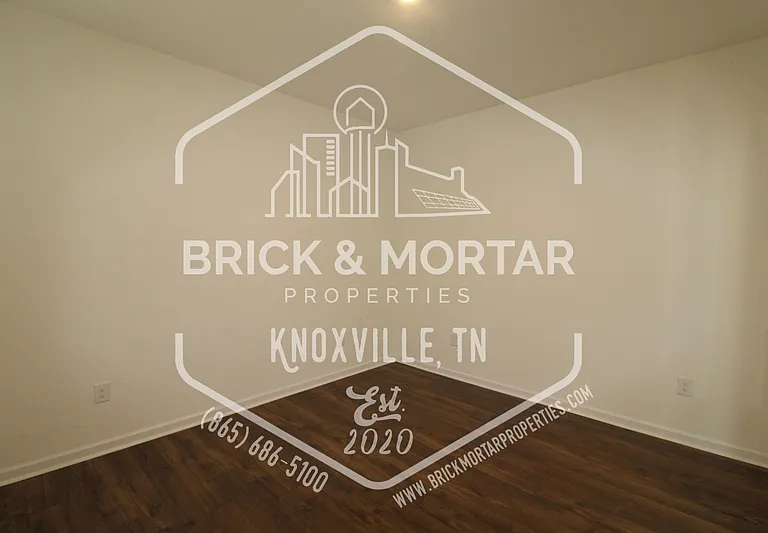 509 Hayley Marie Ln — Photo 8