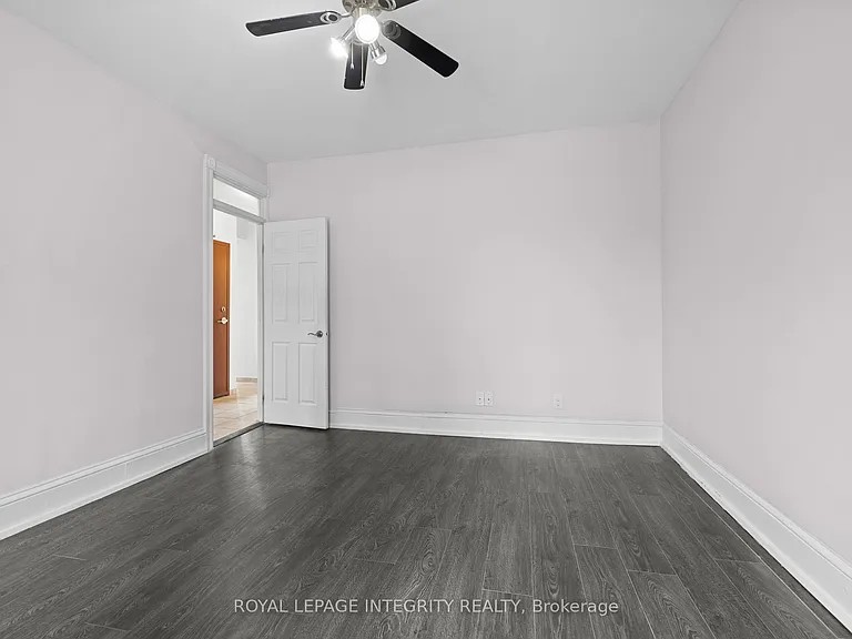 172 Cobourg St #2 — Photo 14