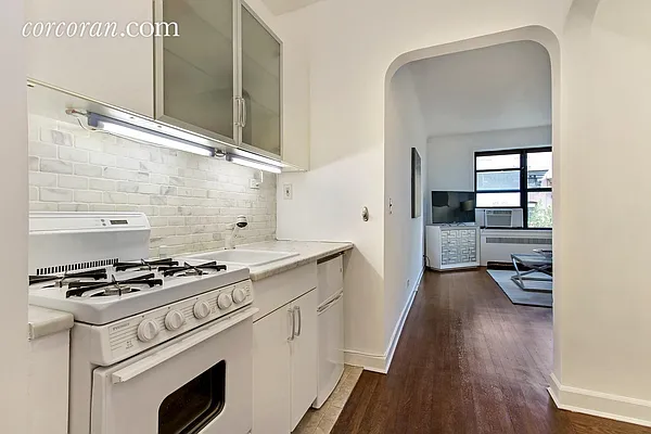 Sold by Corcoran | media 2