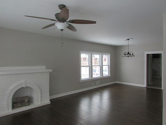 4th image of 1118 S 6th Ave