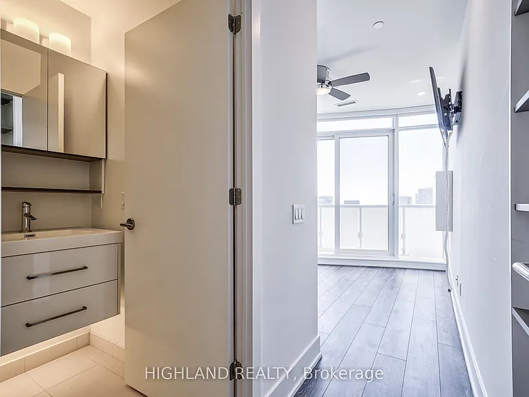 403 Church St #4202 — Photo 11