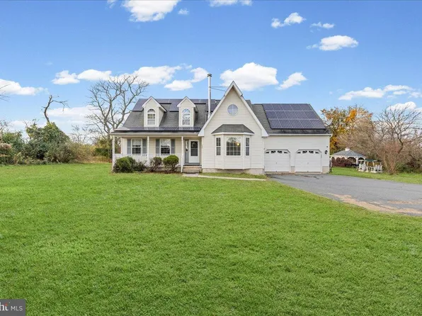 328 Plymouth St, Buena, NJ 08310