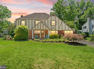 7868 Midday Ln, Alexandria, VA 22306